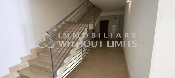 2 Schlafzimmer Wohnung in Marino, Italy, Nr. 16596 21