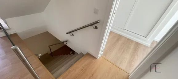 4 bedrooms House in Almada, Portugal No. 141899 23