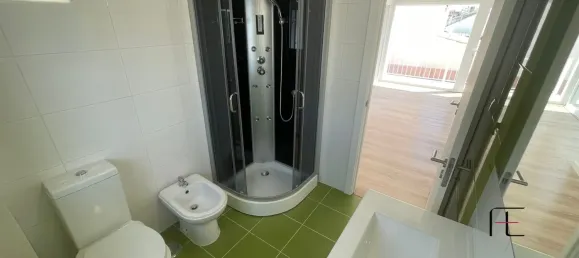 4 bedrooms House in Almada, Portugal No. 141899 18