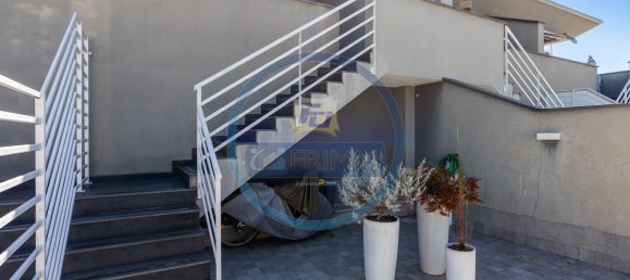 Apartamento T3 em Rome, Italy N.º 310804 4