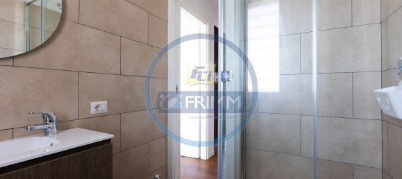 Apartamento T3 em Rome, Italy N.º 310804 24