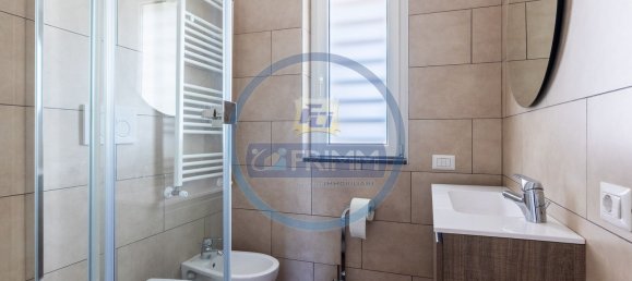 Apartamento T3 em Rome, Italy N.º 310804 22