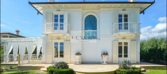 11 rooms Villa in Pietrasanta, Italy No. 38805 9