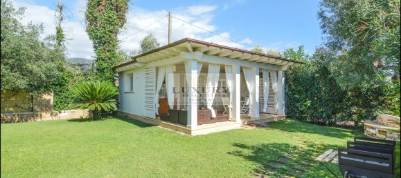 11 rooms Villa in Pietrasanta, Italy No. 38805 7