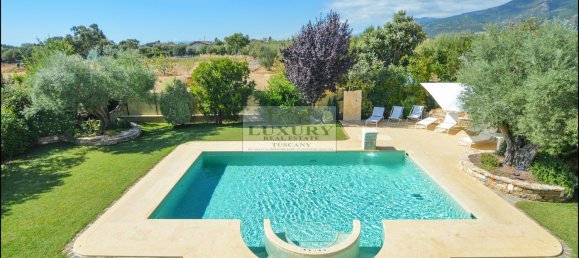 11 rooms Villa in Pietrasanta, Italy No. 38805 4