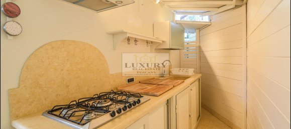 11 rooms Villa in Pietrasanta, Italy No. 38805 29