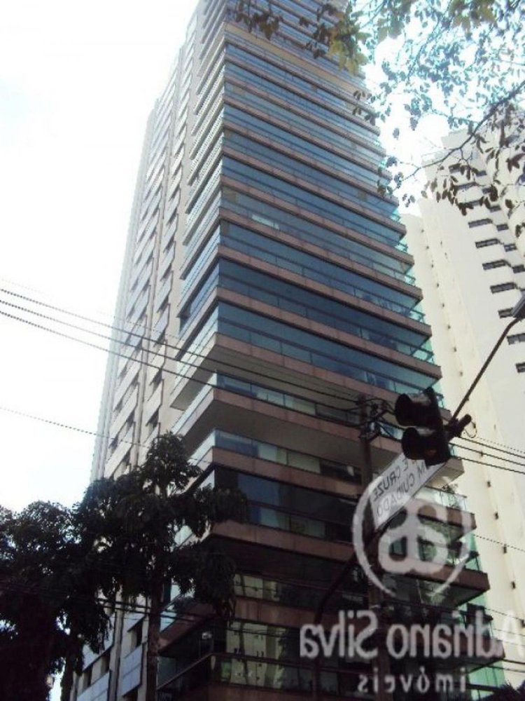 4 bedrooms Apartment in Sao Paulo, Brazil No. 580414