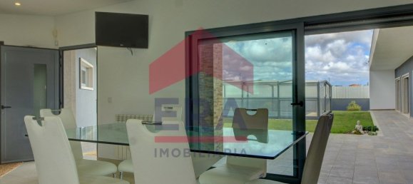 4 bedrooms House in Atouguia da Baleia, Portugal No. 112396 8