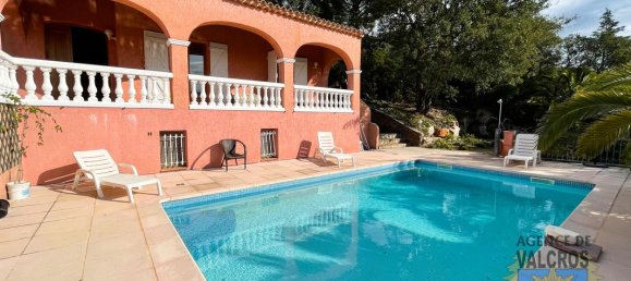 4 bedrooms Villa in La Londe-les-Maures, France No. 343376 4