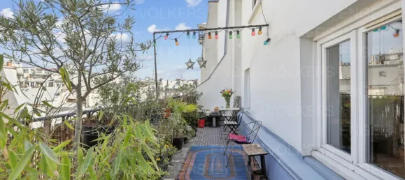 2 chambres Penthouse à Paris, France No. 139161 8