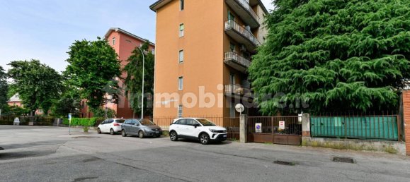 2 bedrooms Apartment in Gorgonzola, Italy No. 348630 32