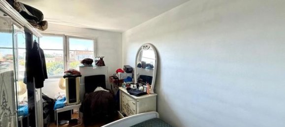 2 Schlafzimmer Wohnung in Bondy, France, Nr. 357048 4