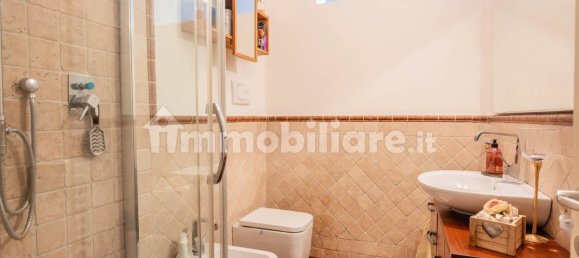 Ático de 2 dormitorios en Pistoia, Italy No. 48839 8