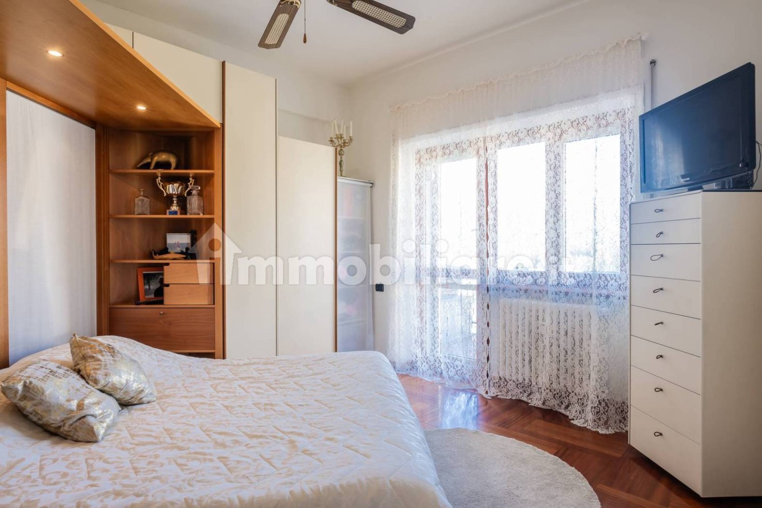 Ático de 2 dormitorios en Pistoia, Italy No. 48839