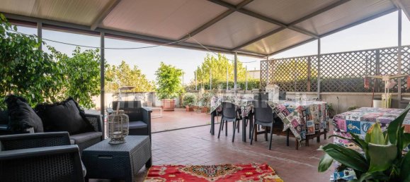 Ático de 2 dormitorios en Pistoia, Italy No. 48839 46