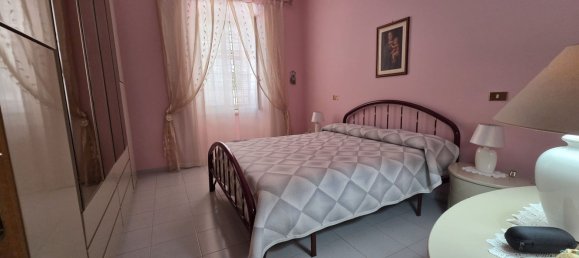 3-salle Appartement à Guidonia Montecelio, Italy No. 297136 10