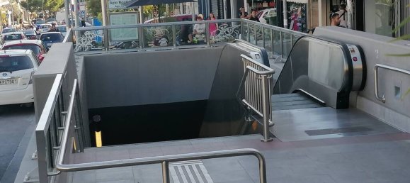 250m² Property in Agia Varvara, Greece No. 2909 6