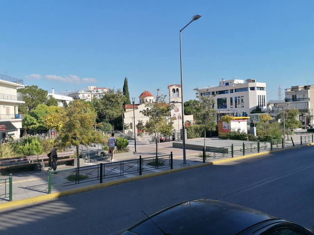 Terra em Agia Varvara, Greece 250 m² N.º 2909