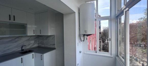 Квартира с 1 спальней в Лиссабон, Португалия № 155250 16