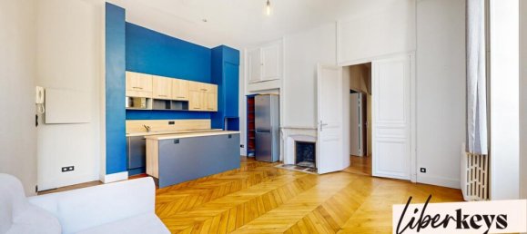2 bedrooms Apartment in Dijon, France No. 318023 3