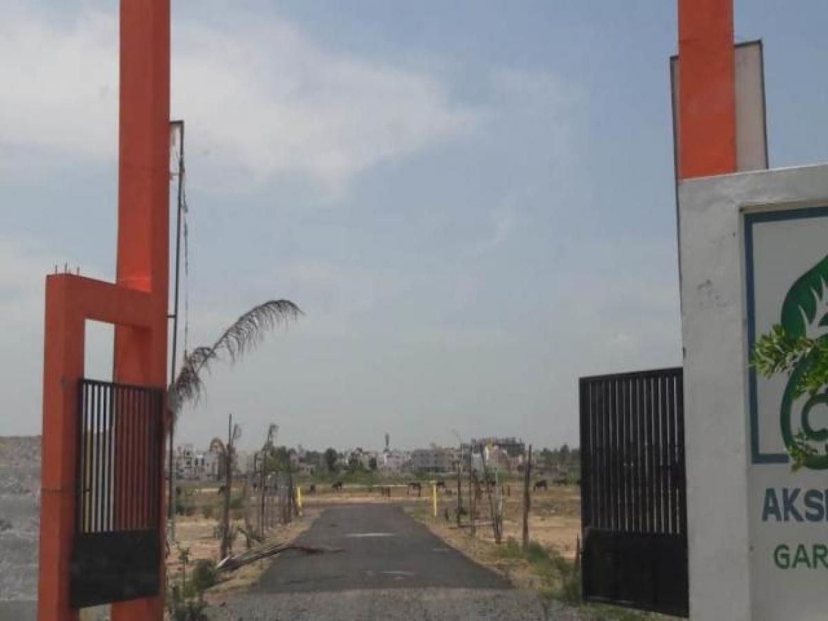  Land in Chennai, India No. 34599