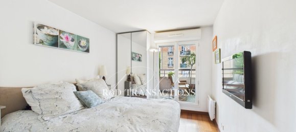 Apartamento de 2 dormitorios en Suresnes, France No. 330636 9