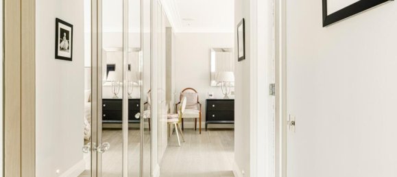 4 bedrooms Apartment in London, United Kingdom No. 13134 11