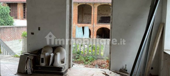 4 bedrooms House in Refrancore, Italy No. 261451 7