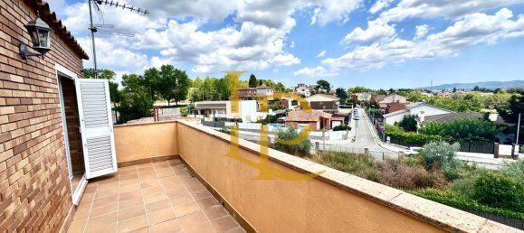 3 bedrooms House in Rubi, Spain No. 142662 8