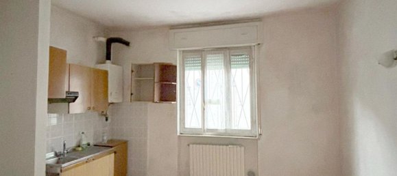 Квартира с 2 комнатами в Романенго, Италия № 333736 3