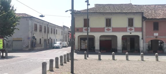 Квартира с 2 комнатами в Романенго, Италия № 333736 2