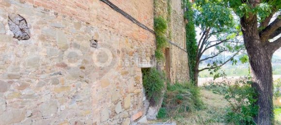 439m² Building in Vic, Spain No. 139435 16