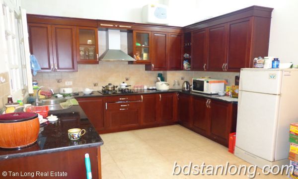 Вилла с 4 спальнями в Тэйхо, Вьетнам № 5712