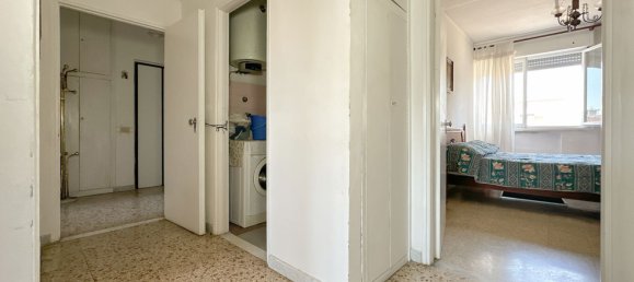 Квартира с 4 спальнями в Рим, Италия № 377564 23