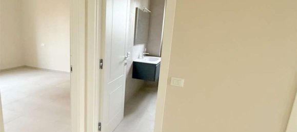 Apartamento de 4 divisões em Novi Ligure, Italy N.º 15789 12