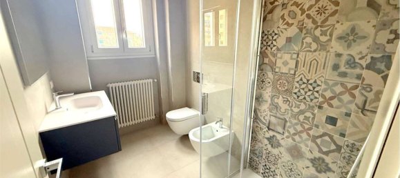 Apartamento de 4 divisões em Novi Ligure, Italy N.º 15789 15