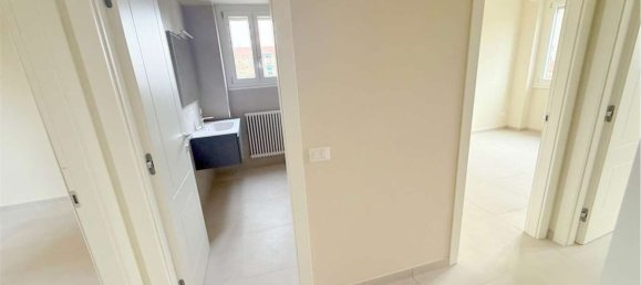 Apartamento de 4 divisões em Novi Ligure, Italy N.º 15789 7