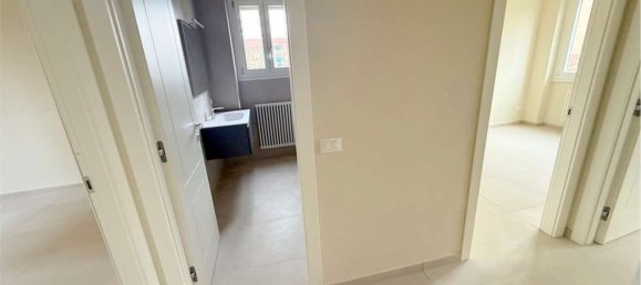 Apartamento de 4 divisões em Novi Ligure, Italy N.º 15789 18