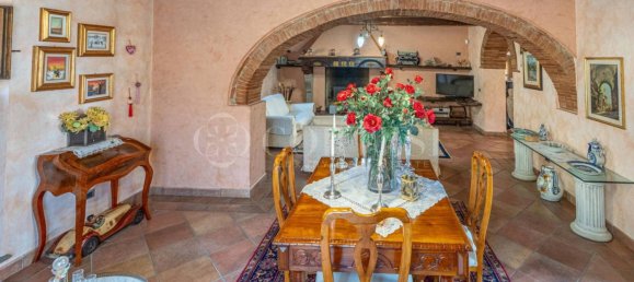 3 Schlafzimmer Villa in Arezzo, Italy, Nr. 269791 31