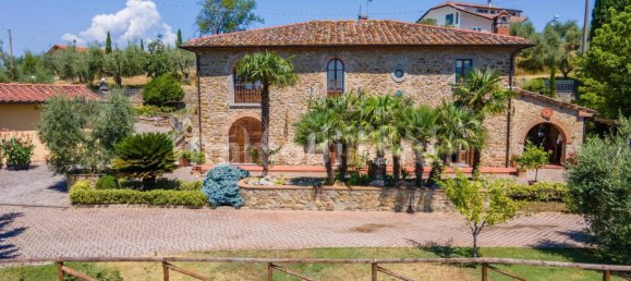 3 Schlafzimmer Villa in Arezzo, Italy, Nr. 269791 17