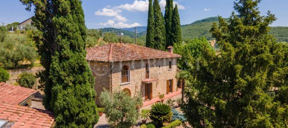 3 Schlafzimmer Villa in Arezzo, Italy, Nr. 269791 6