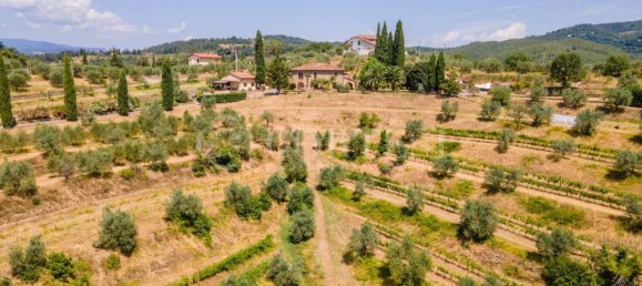 3 Schlafzimmer Villa in Arezzo, Italy, Nr. 269791 16