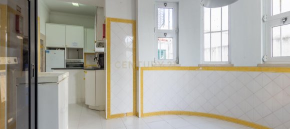 5 bedrooms Villa in Costa da Caparica, Portugal No. 116296 19