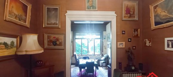 Дом с 6 спальнями в Рем, Франция № 209308 2