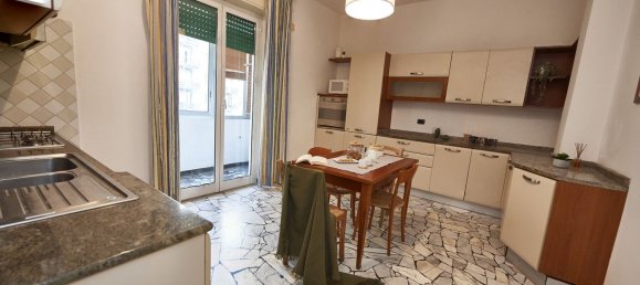 4 rooms Apartment in Albisola Superiore, Italy No. 67859 6