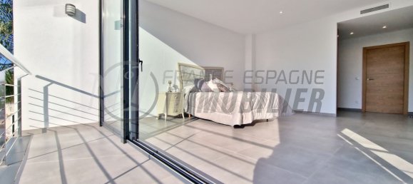Villa de 5 dormitorios en Empuriabrava, Spain No. 84553 16