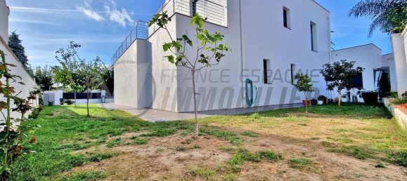 Villa de 5 dormitorios en Empuriabrava, Spain No. 84553 5