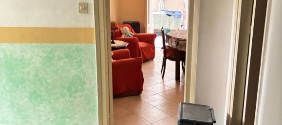 Apartamento de 2 dormitorios en Palermo, Italy No. 371463 2