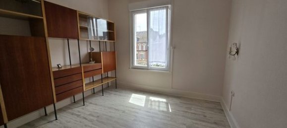 Villa T2 em Saint-Quentin, France N.º 302257 7