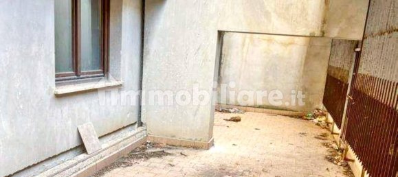 1 bedroom Garage in Carini, Italy No. 337307 4